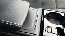 Volvo Xc40 2.0 B4P R DESIGN Pro 5dr Auto [7 speed] Petrol Estate